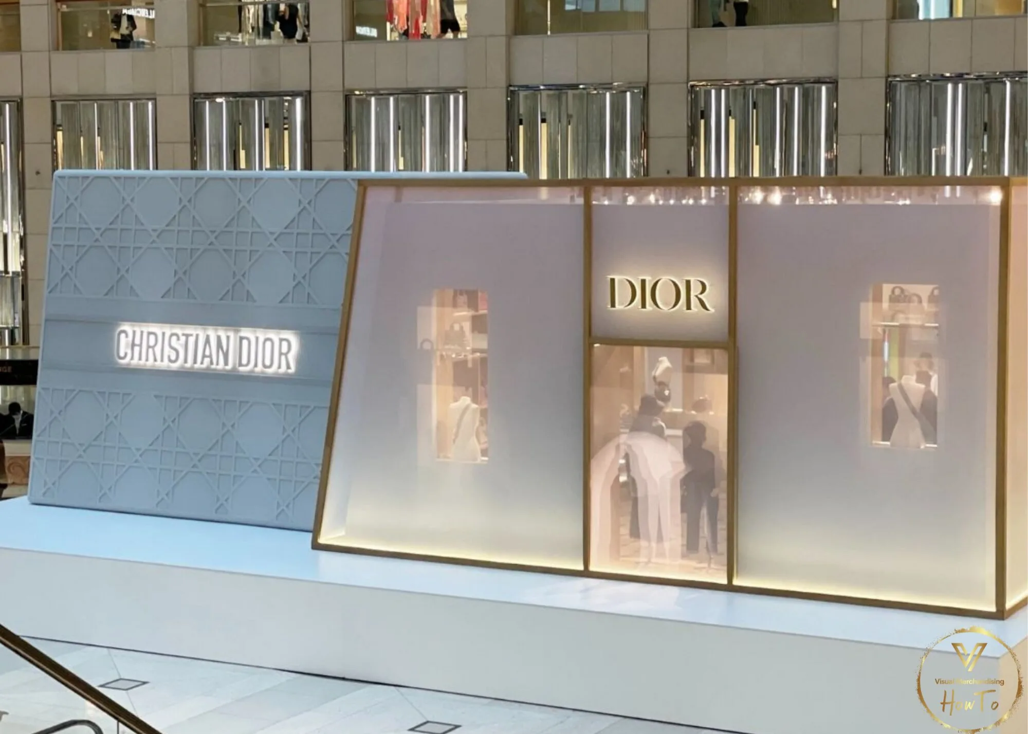 Dior — Pop-Up Storefront